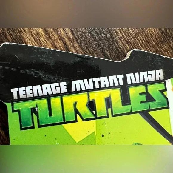 Nickelodeon | Teenage Mutant Ninja Turtles, Enter Shredder book - Picture 6 of 9